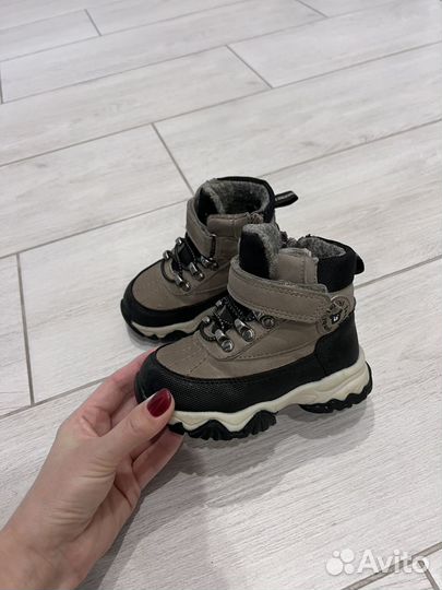 Ботинки демисезонные