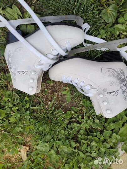 Коньки фигурные