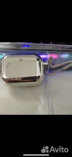 Чехол для airpods pro с карабинчиком