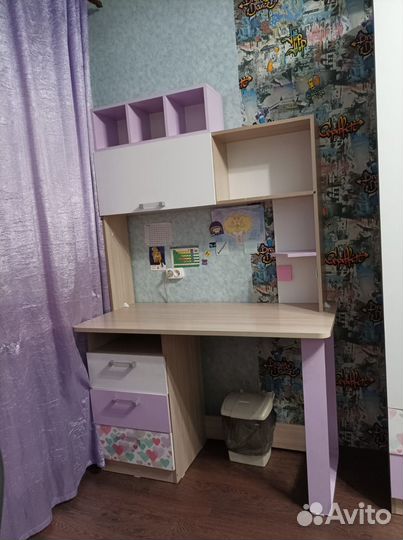 Рабочий стол для школьника бу