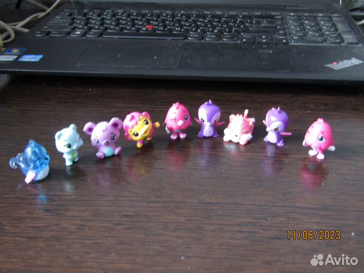 Игрушки пластмассовые разные отличные