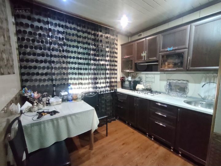 3-к. квартира, 70 м², 2/5 эт.