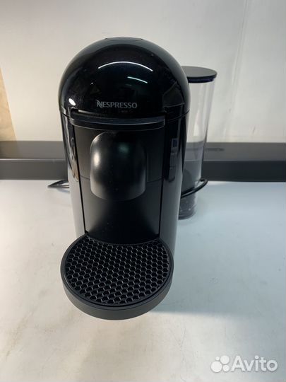 Кофемашина капсульная Nespresso Vertuo Plus GCB2