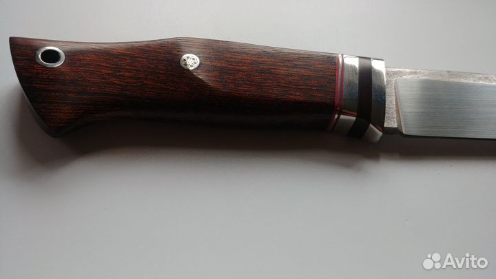 Нож из стали Niolox