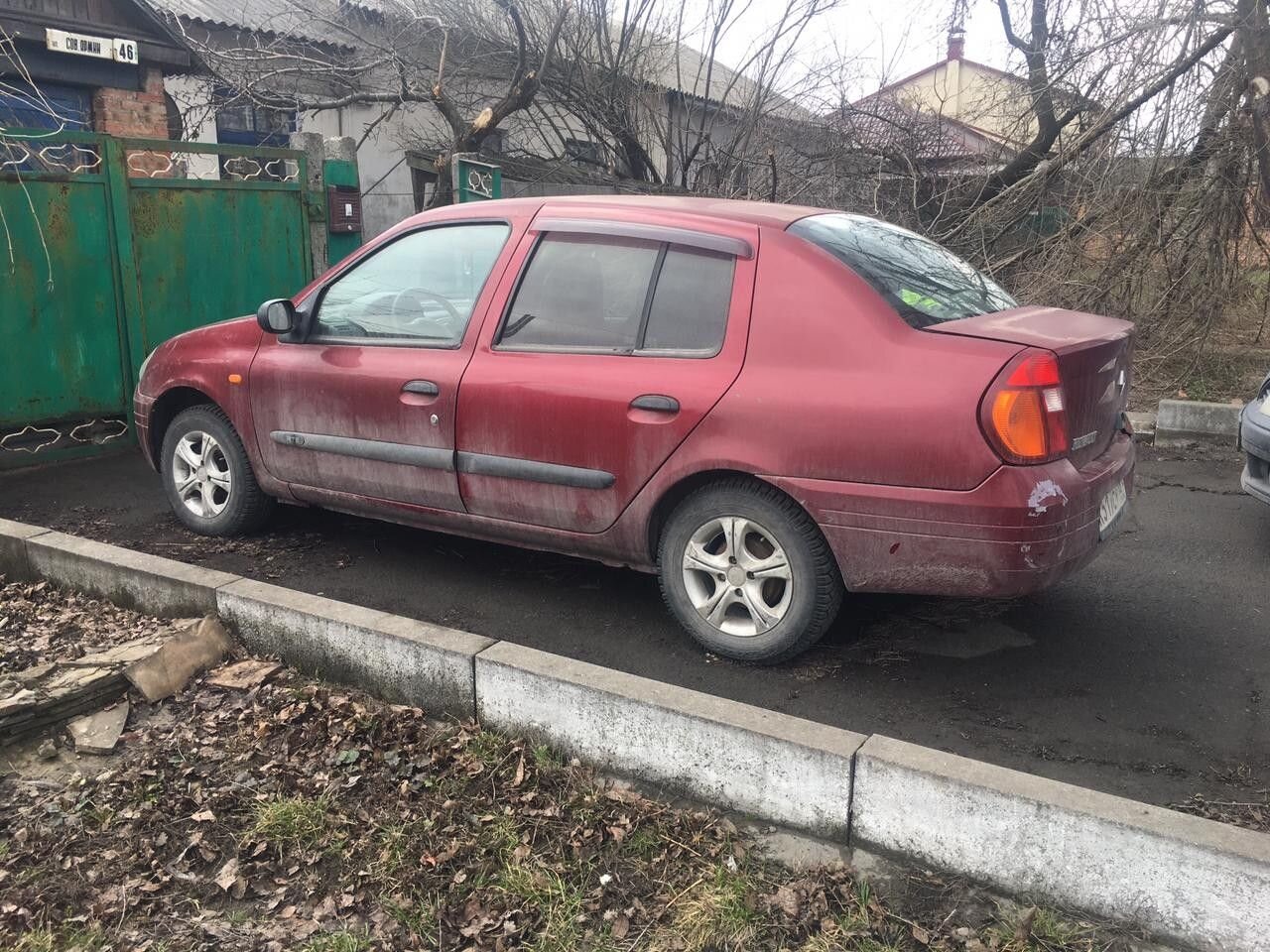Renault Clio: фото владельца