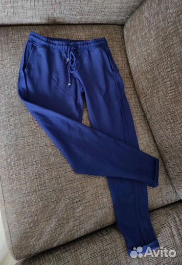 Спортивный костюм Icontemporary