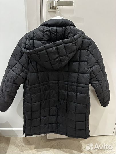 Пальто Zara 140 для девочки