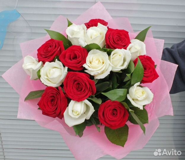 Букет 25 роз Эквадор доставка
