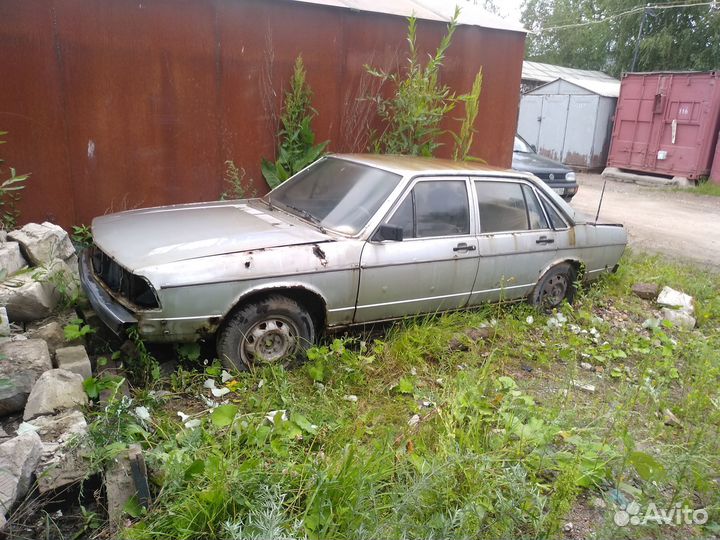 Audi 100 2.1 МТ, 1979, битый, 300 000 км