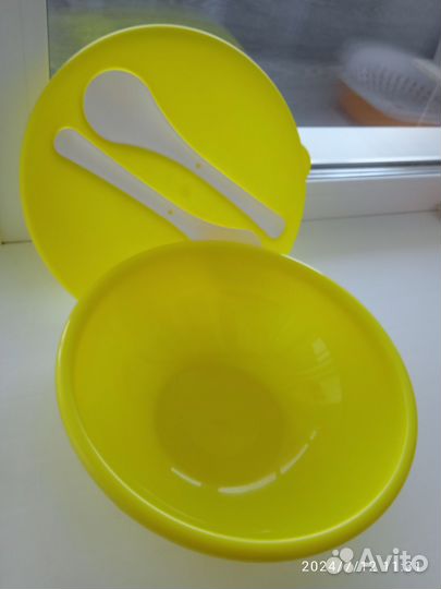 Миска с крышкой, пластик