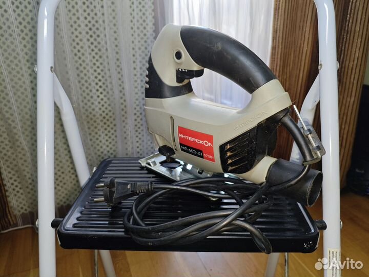 Электролобзик бу