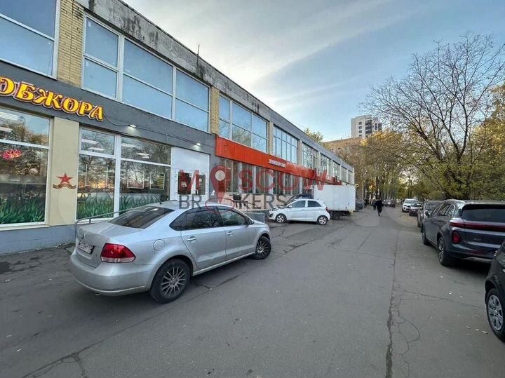 Продам торговое помещение, 960 м²