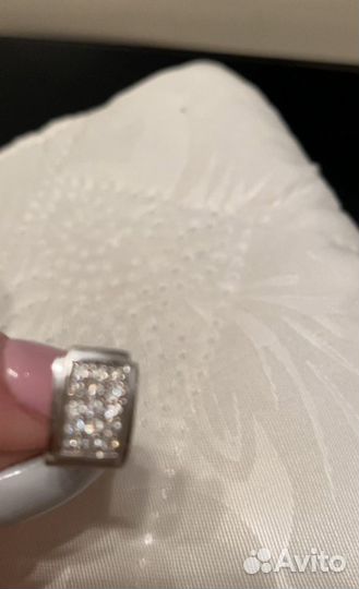 Серьги из белого золота с брилиантами