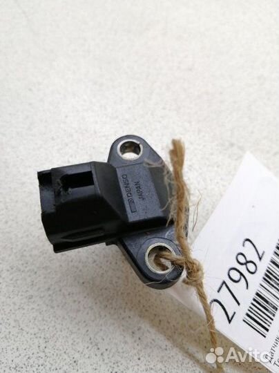 Датчик положения распредвала Toyota Caldina ST210G