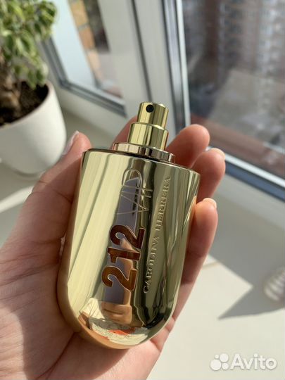 Духи женские 212 VIP Carolina Herrera