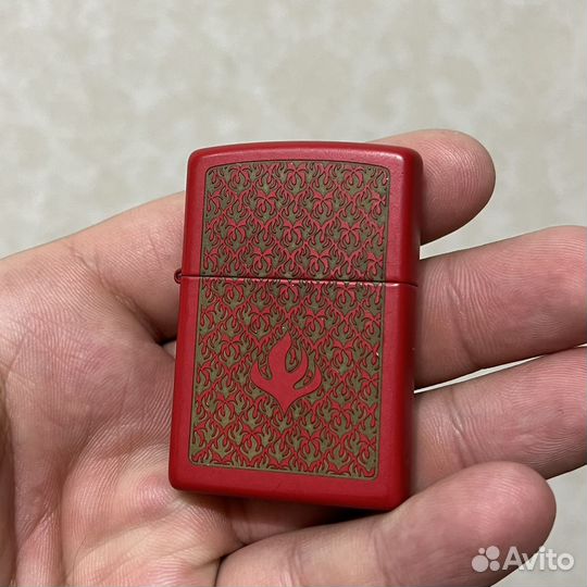 Зажигалка бензиновая Zippo