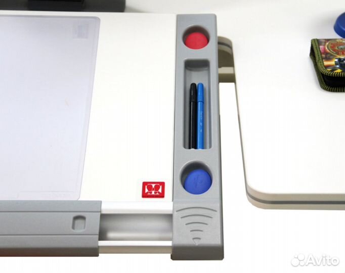 Стол - парта для школьника работа сидя/стоя