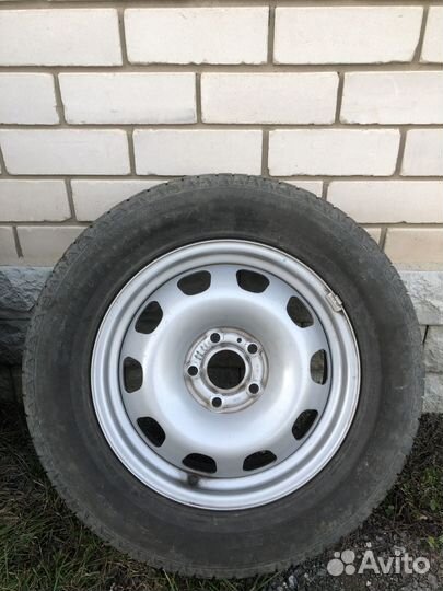 Комплект колес r16 летних на Рено Дастр