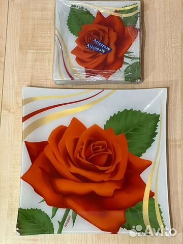 Набор тарелок