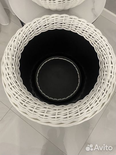 Кашпо для цветов