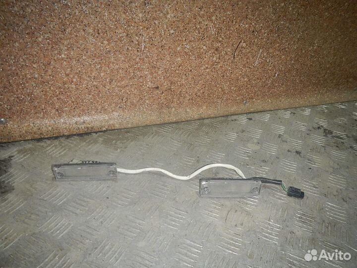 Фонарь подсветки номера, Toyota (Тойота) -land cru