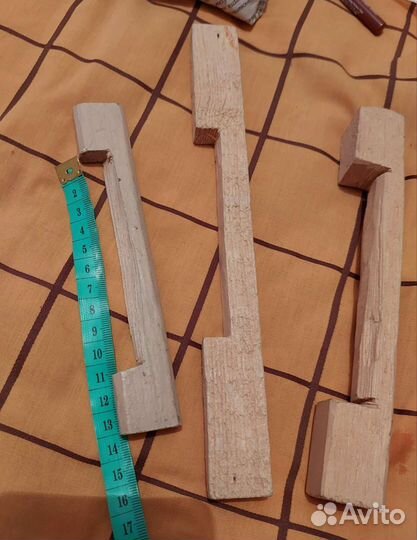 Подставка для виолончели. Струны