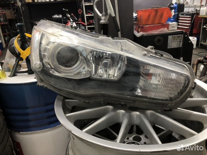 Комплект фар Mitsubishi Lancer evolution X