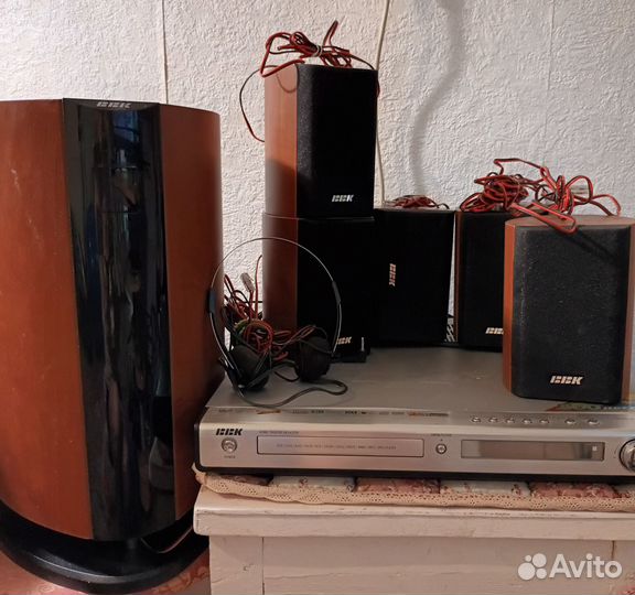 DVD-театр(п) BBK DK 1435SI