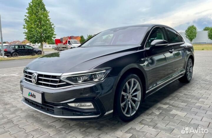Volkswagen Passat 2.0 AMT, 2020, 118 000 км