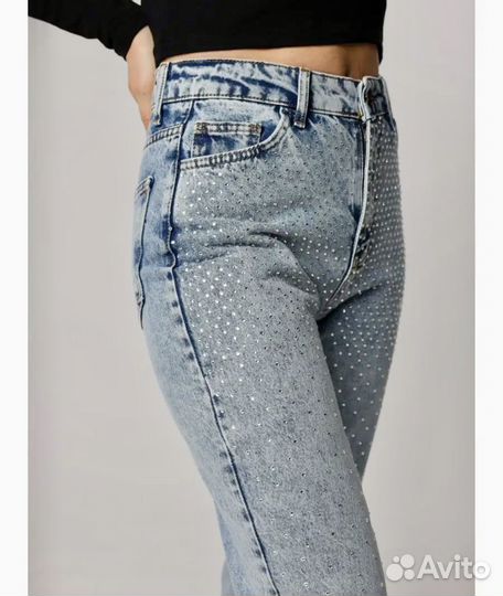 Джинсы со стразами