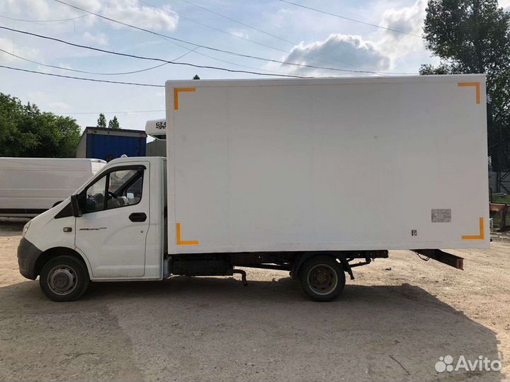 Ремонт ворот рефрижераторов изготовление новых