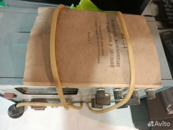 Испытатель маломощных транзисторов и диодов Л2-54
