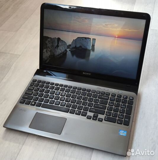 Стильный Sony/Win 10\SSD\Core i3-2370\Ozu 6\Акб 2ч