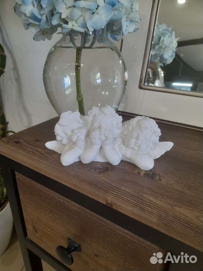 Фигура для интерьера из гипсополимера