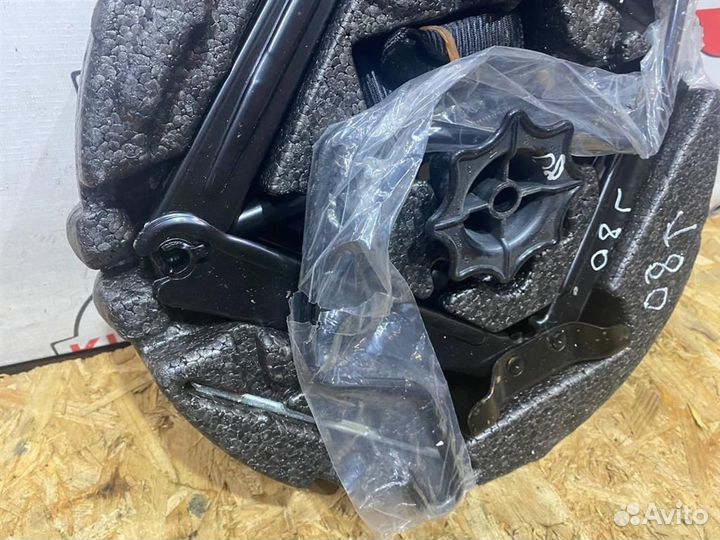 Набор инструментов штатный Opel Astra J