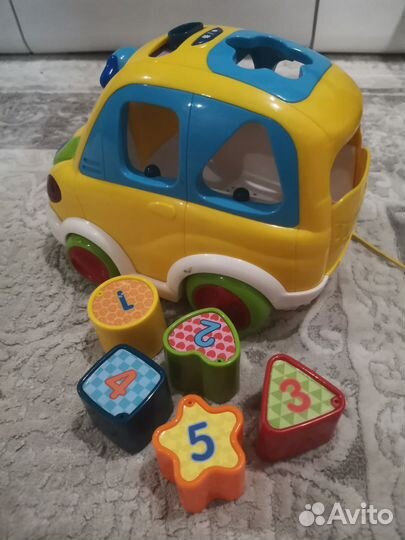 Развивающий весёлый автомобиль фирмы vtech