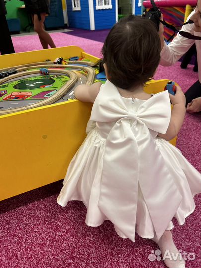 Платье детское нарядное 70-74