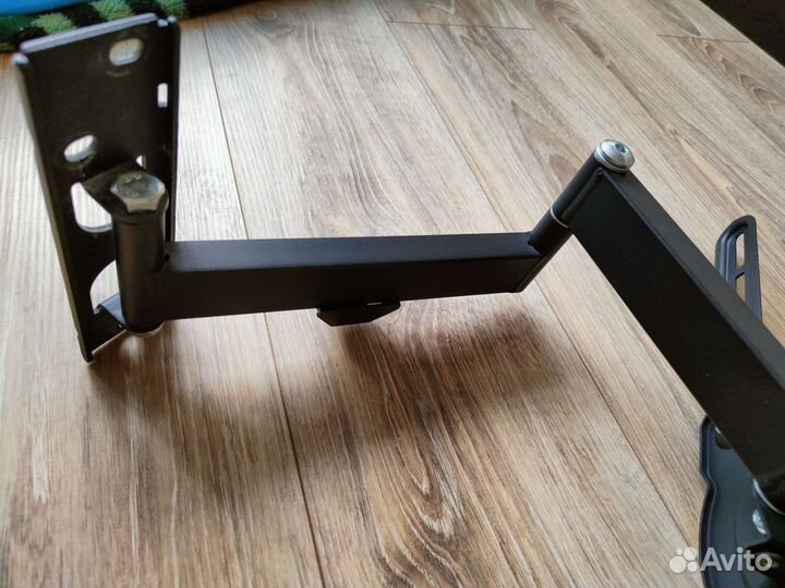 Кронштейн для тв 22