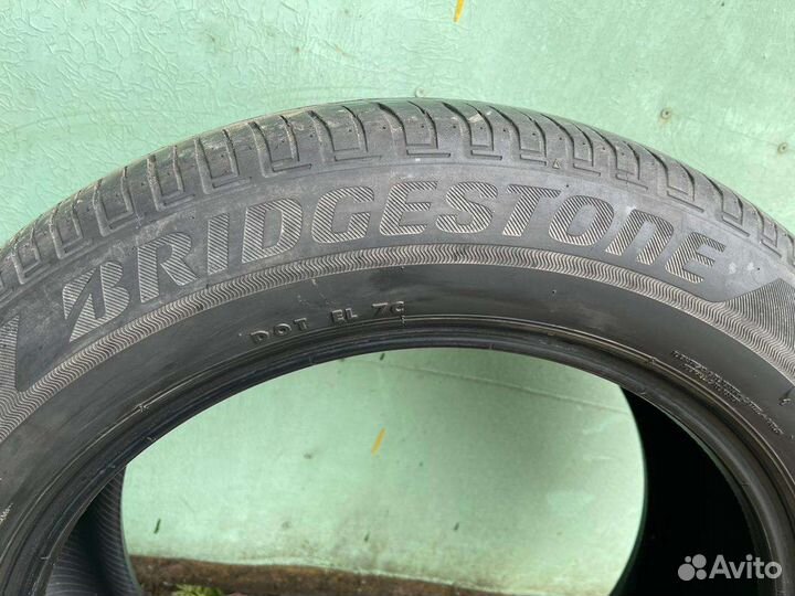 Bridgestone Ecopia H/L 422 Plus 235/55 R16