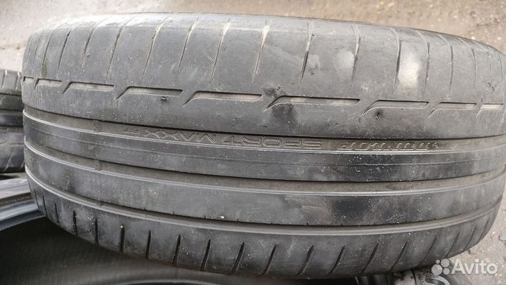 Dunlop SP Sport Maxx 235/55 R19