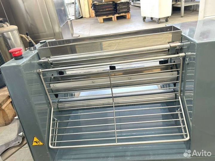 Тестораскаточная машина WLBake DST 500 SM