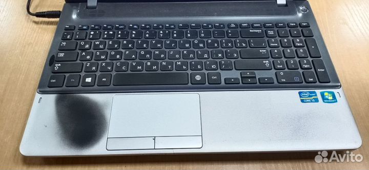 Samsung NP350/i5 3210/4GB/Intel HD/500GB/15.6
