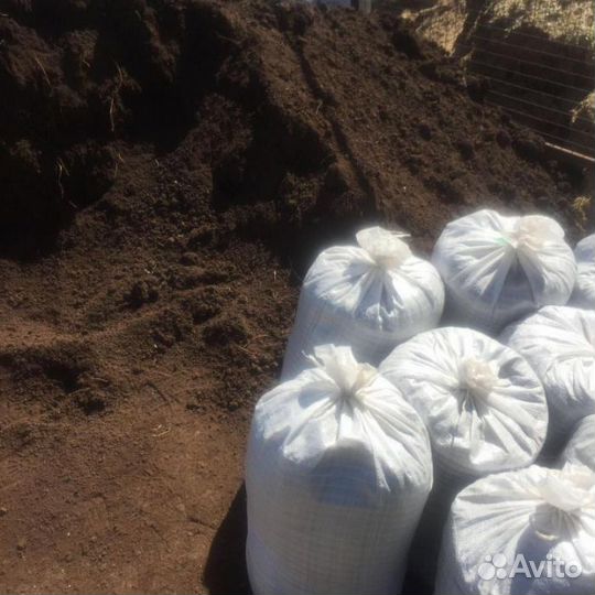 Чернозем с поля,перегной,привезу,1/20куб,мешками