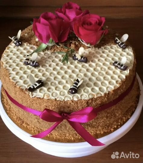 Клубника в шоколаде букеты,тортики