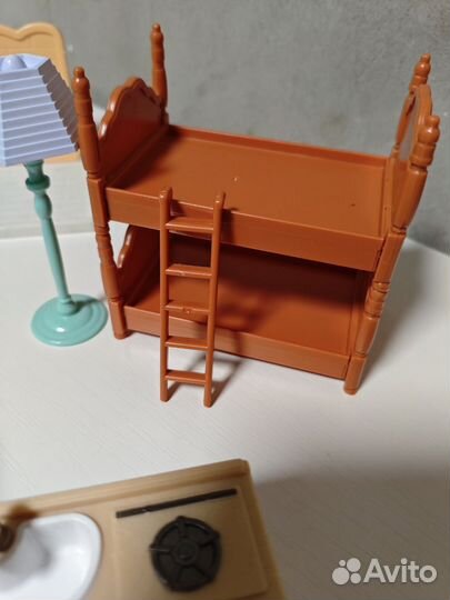 Мебель в домик Sylvanian families одним лотом