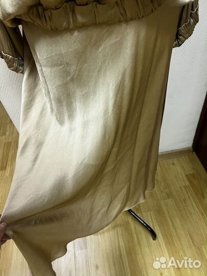 Костюм атласный женский Италия р 50-52