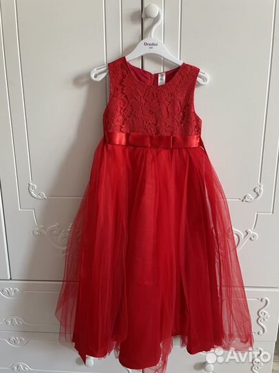 Платье нарядное