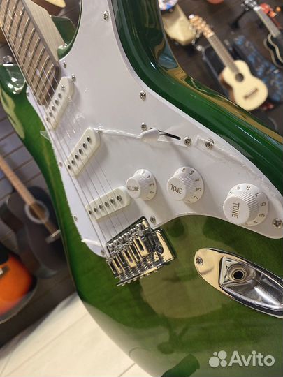 Электрогитара Caraya E200TGR