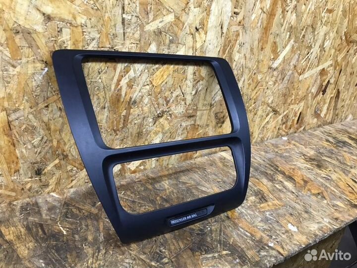 Накладка на торпедо Volkswagen Jetta 6 седан 1.4