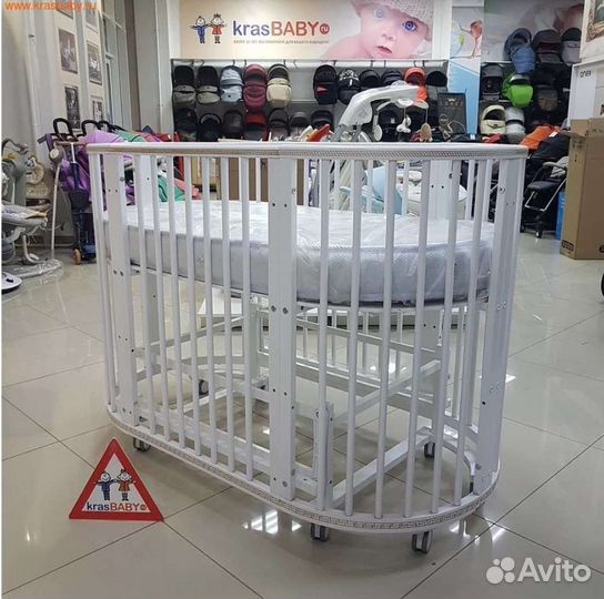 Кроватка трансформер с маятником, матрац, балдахин